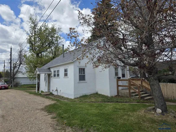 1711 Junction Ave, Sturgis, SD 57785