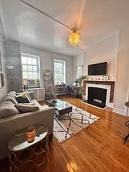 Rented by Aimee Grodanz, LREB