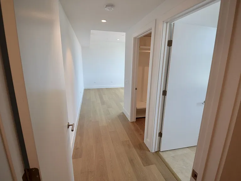2750 4th Ave #304 — Photo 22