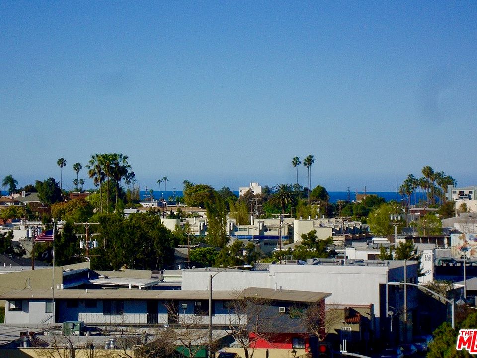 1st image of 1125 Pico Blvd APT 207