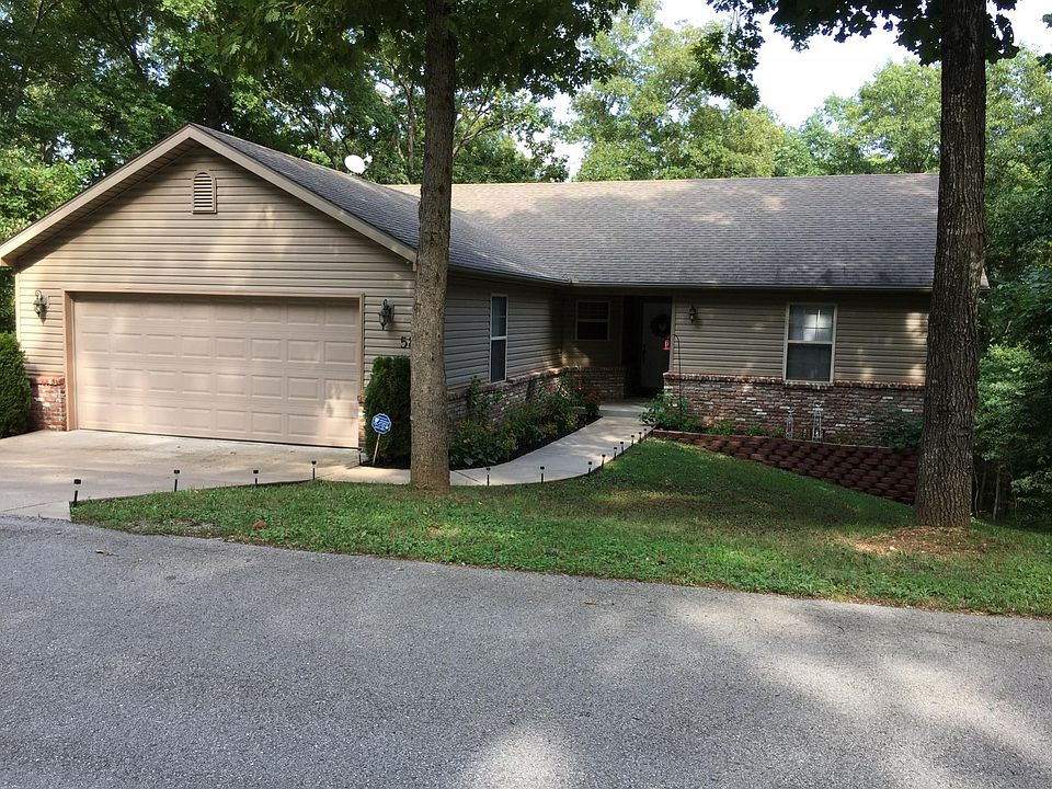 1st image of 58 Berkshire Dr