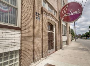 831 S Flores St, San Antonio, TX 78204