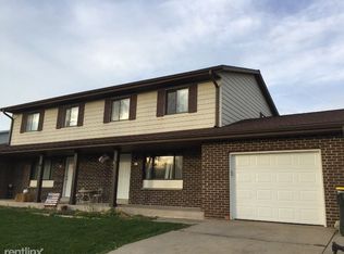 403 Misty Meadow Blvd, Hartford, WI 53027