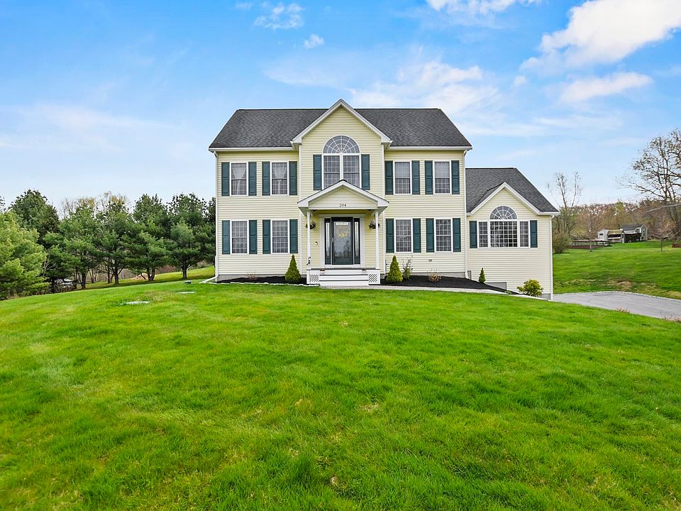 1st image of 204 Garland Drive