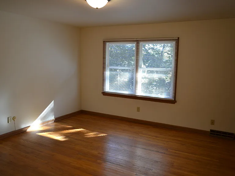 3302 Darwood Dr — Photo 9