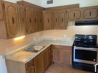 8458 Buckthorn Dr, Saint Louis, MO 63134