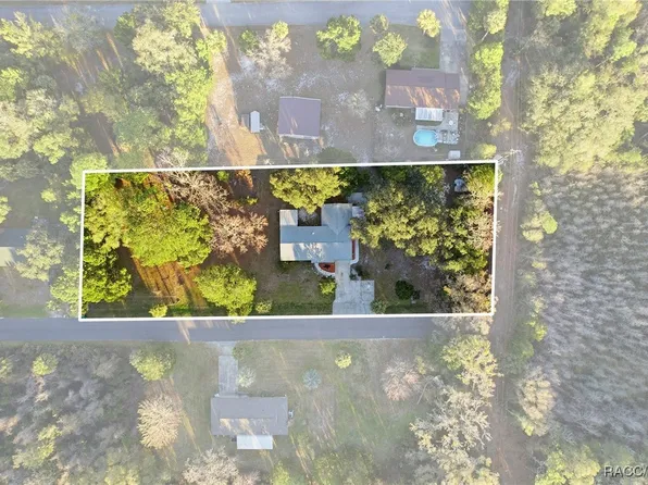 1045 N Fan Palm Point, Crystal River, FL 34429