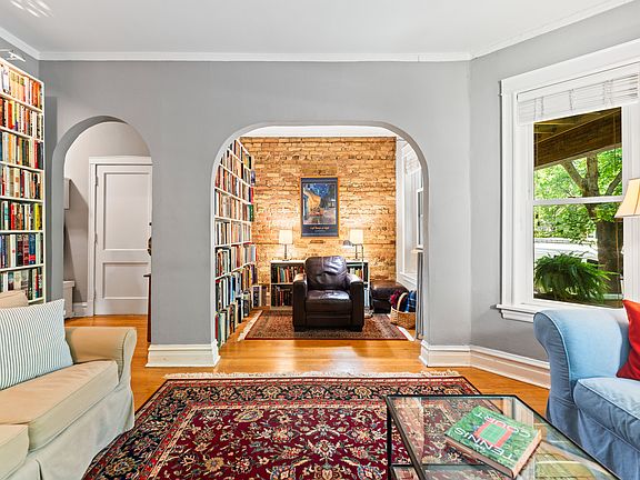 4th image of 6223 N Magnolia Ave #1N