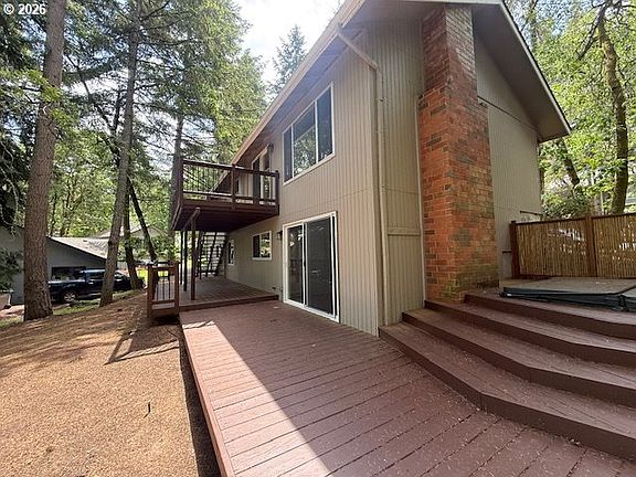 3rd image of 2901 Timberline Dr