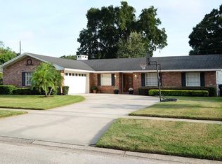 826 Sweetbriar Rd, Orlando, FL 32806