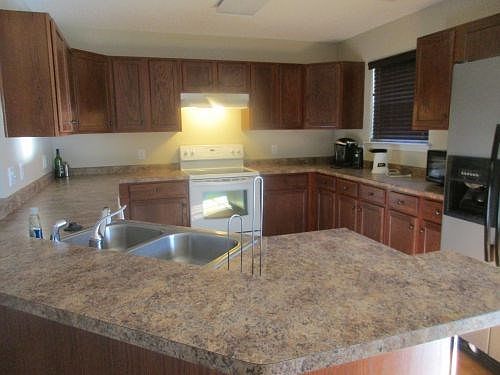 2nd image of 407 Tabby Ln