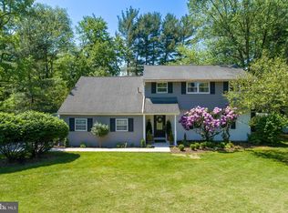 103 Sassafras Dr, North Wales, PA 19454
