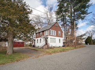 76 Alpine Ave, East Longmeadow, MA 01028