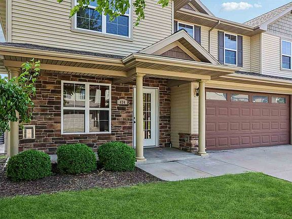 2nd image of 474 Cambria Dr