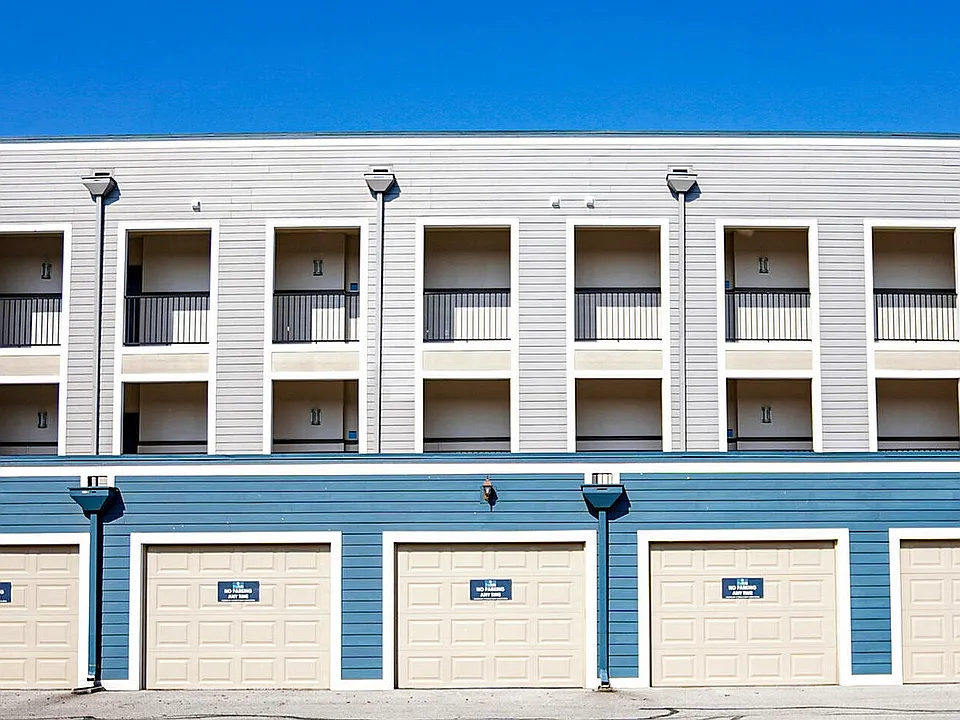 The Flats at Fishers Marketplace