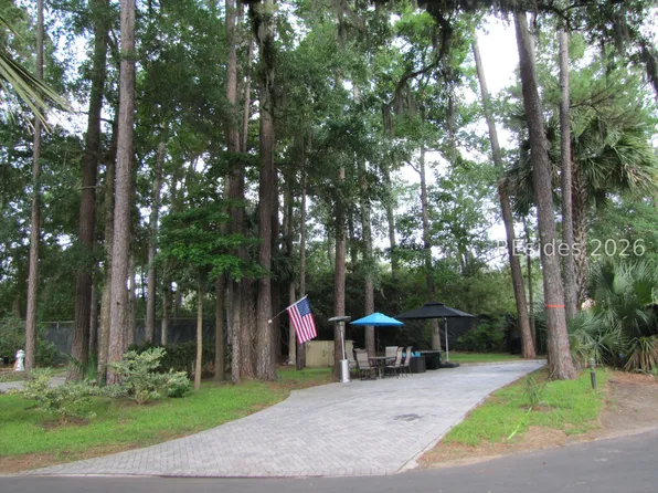 133 Arrow Rd #328, Hilton Head Island, SC 29928