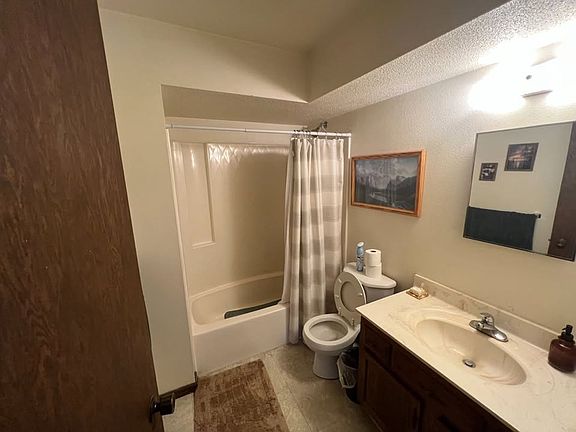 2nd image of 1026 Menomonie St #1