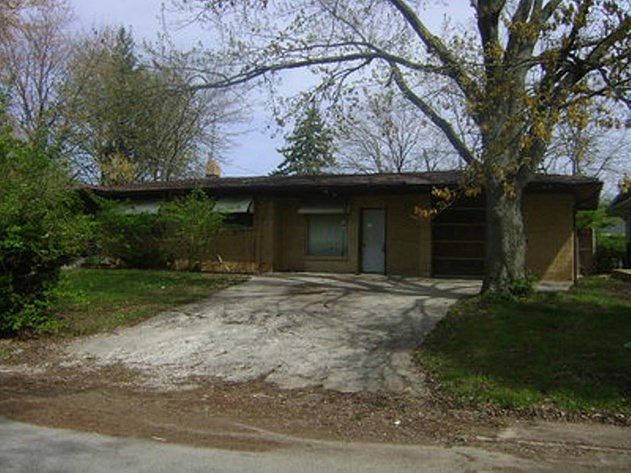 2nd image of 5647 Culver St