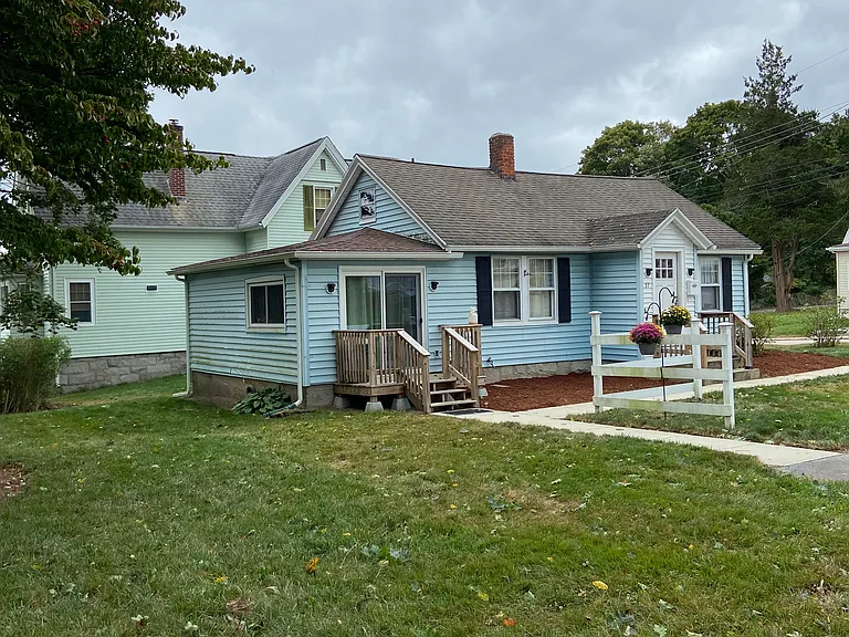37 Stanton St — Photo 1