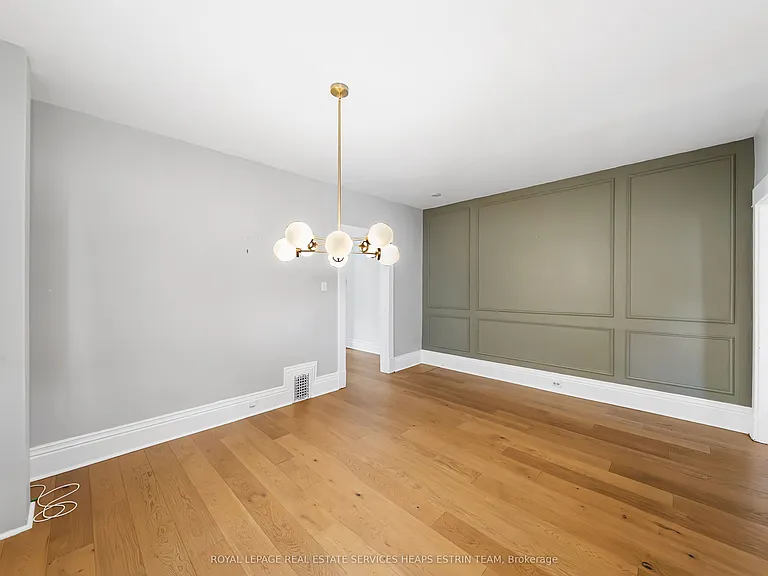 624 Pape Ave — Photo 11