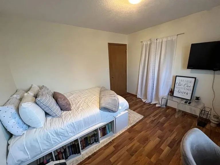 2425 Bostrom Ct #3 — Photo 16