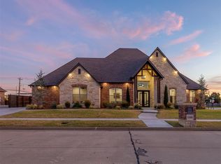 1200 Canteberry Dr, Yukon, OK 73099