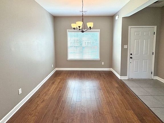 3rd image of 8148 Maywood Dr