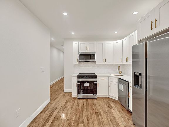 3rd image of 1353 E 59th St