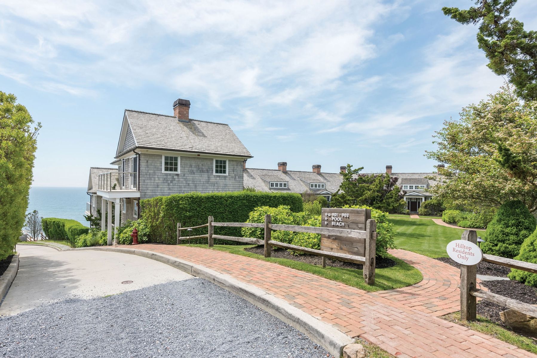 272 Old Montauk Hwy, Hilltop 4 in Montauk Out East