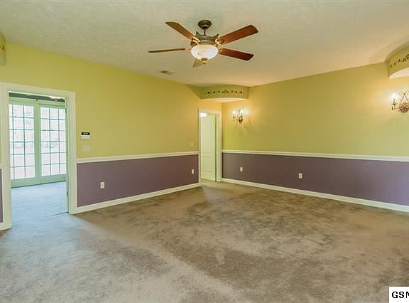 4th image of 101 Lake Breeze Dr