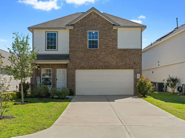 2221 Raider Dr, Conroe, TX 77301