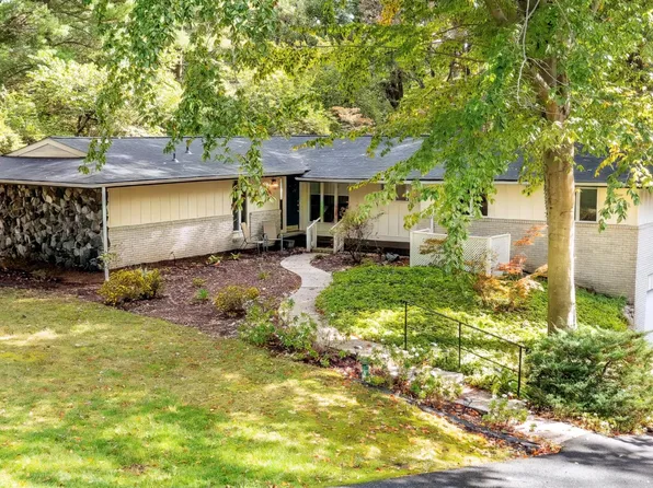 929 Coachway, Annapolis, MD 21401