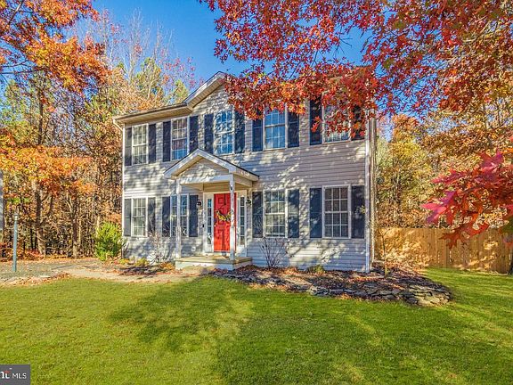2nd image of 8903 Leeds Ct
