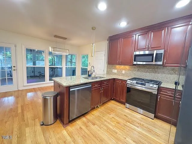 101 Ashley Brook Ct — Photo 8