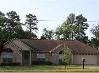 716 W Fairmont St, Longview, TX 75604