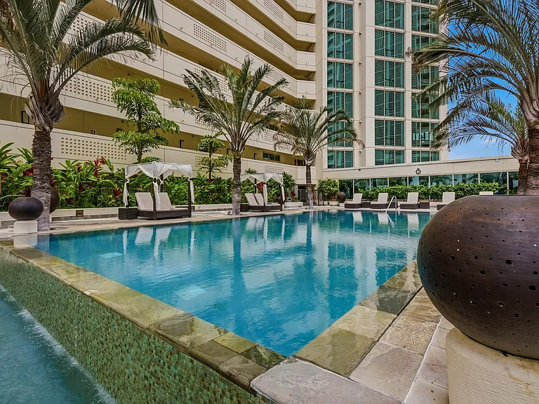 1837 Kalakaua Ave #703 — Photo 41
