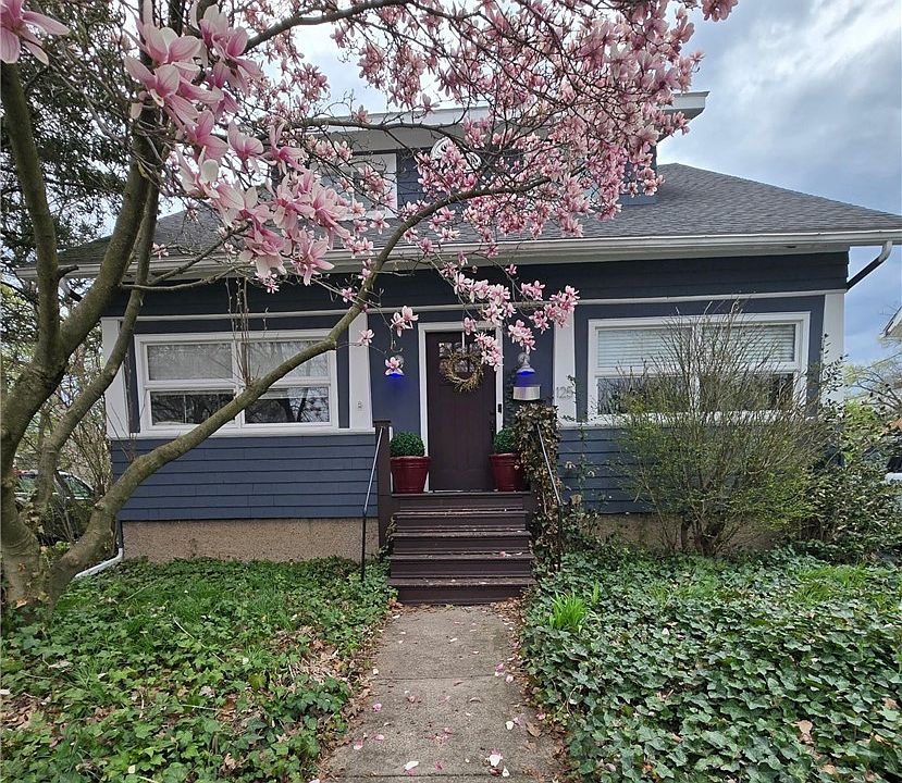 1st image of 125 Fairview Ave