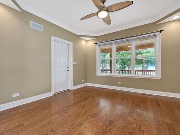 3rd image of 3058 N Sayre Ave #1