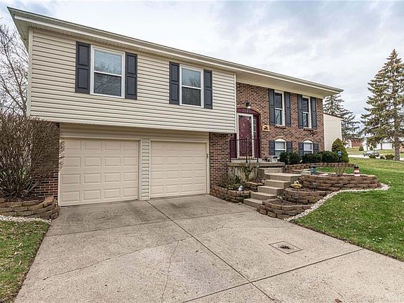 3rd image of 2394 Windsor Village Dr