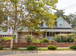 3691 E Curtis Dr, Sacramento, CA 95818