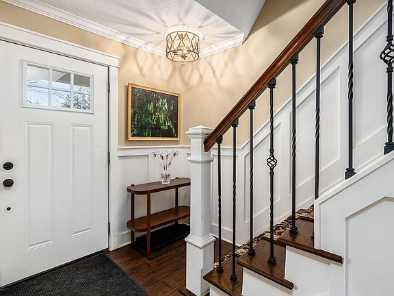 2nd image of 749 Fleetrun Ave