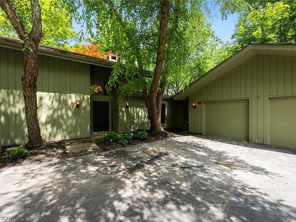 1st image of 550 Russet Woods Ln #25