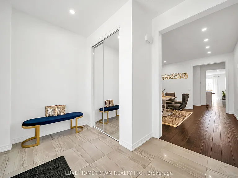 19 Findlay Way — Photo 8