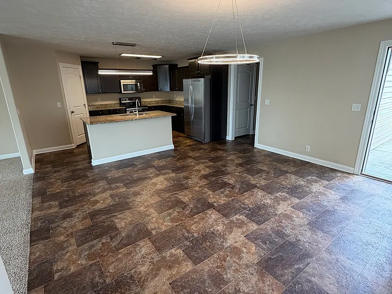 7441 Kentwell Ln — Photo 11