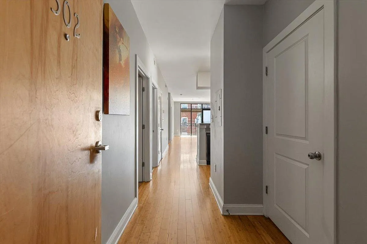 1333 West Broad St — Photo 3