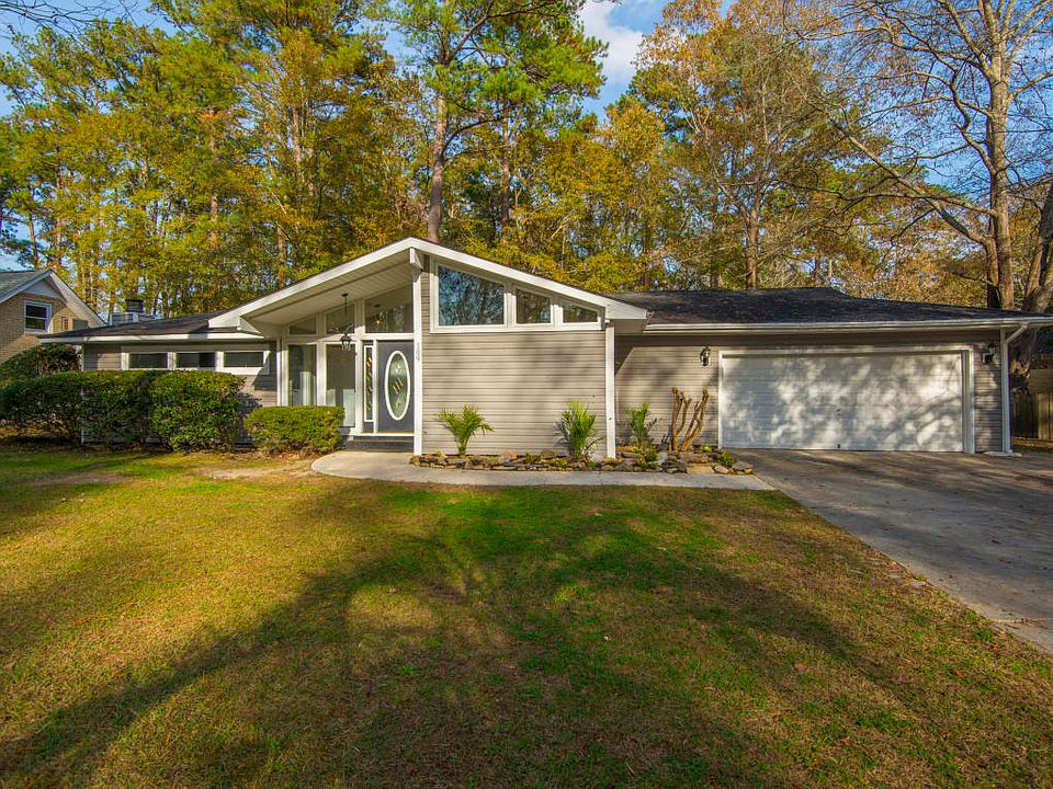 1st image of 109 White Heron Ln