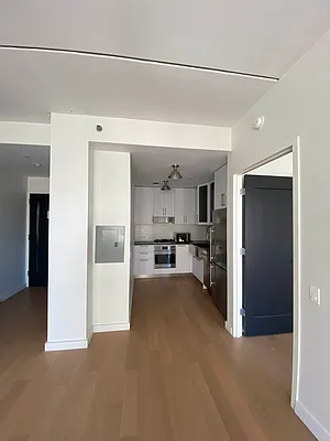 Rented by Compass | media 19