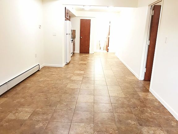 3rd image of 3616 Astoria Blvd APT 3C