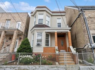 408 22nd St, Union City, NJ 07087