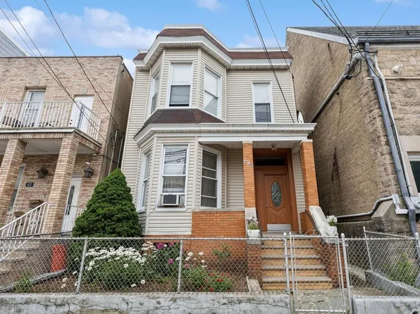 408 22nd St, Union City, NJ 07087